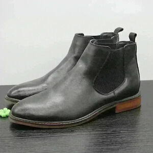 Ashford Hayes Porter Black Leather Chukka Boots